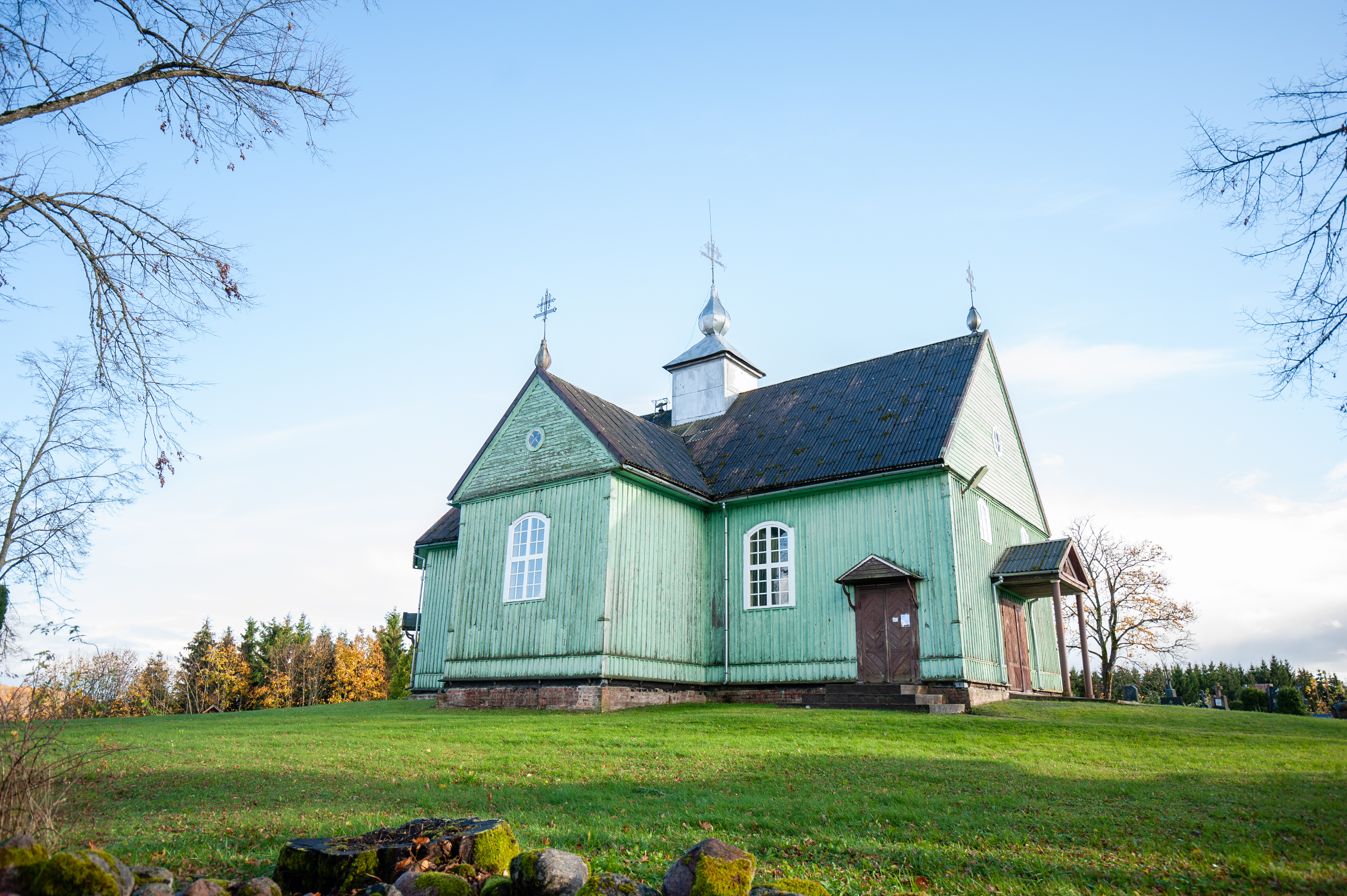 Kalnalio bažnyčia (2).jpg